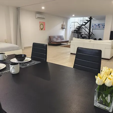 New - Mija Basement Loft Steps From - Perfect For Sun And Sport Seekers Dom wakacyjny *