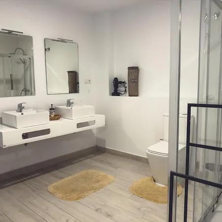 New - Mija Basement Loft Steps From - Perfect For Sun And Sport Seekers Dom wakacyjny *