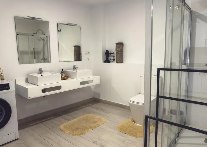 New - Mija Basement Loft Steps From - Perfect For Sun And Sport Seekers Dom wakacyjny *
