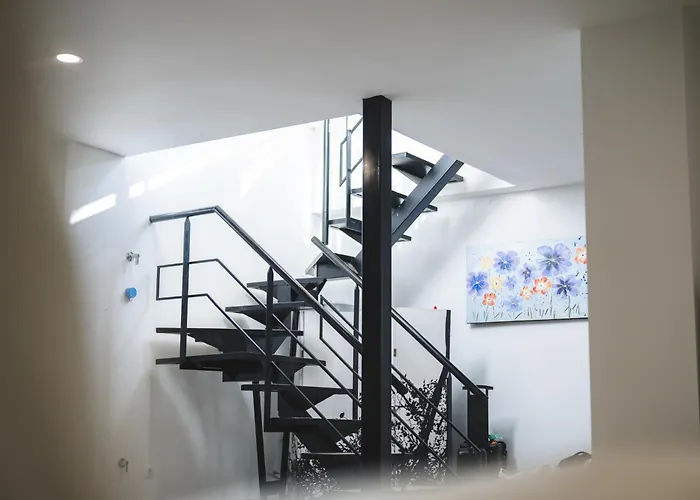 Dom wakacyjny New - Mija Basement Loft Steps From - Perfect For Sun And Sport Seekers